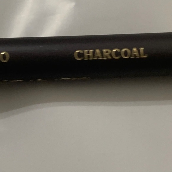 Color Assets Diane von Furstenberg Fabulous Eye pencil duo Black & Charcoal New - Picture 8 of 8